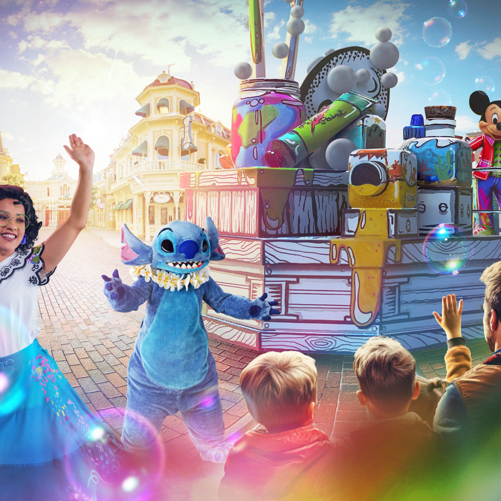 Disneyland Paris start 2024 met een spectaculaire nieuwe droneshow en dagshow tijdens Disney Symphony of Colours