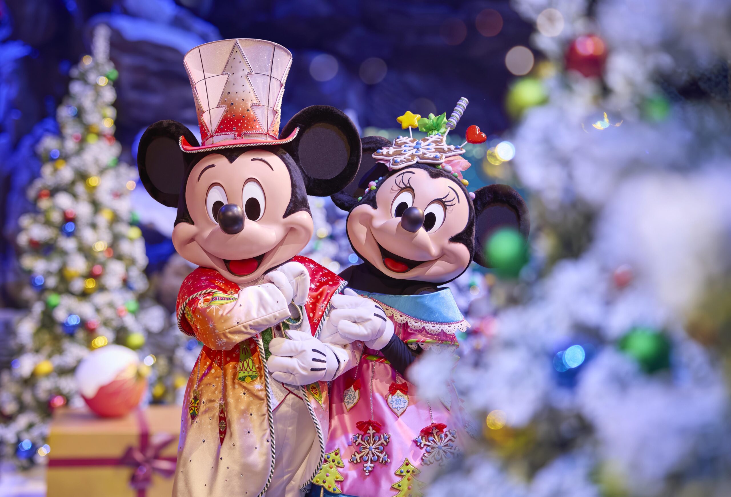 Disneyland Paris viert de magie van kerst al vanaf 8 november met Disney Betoverende Kerst