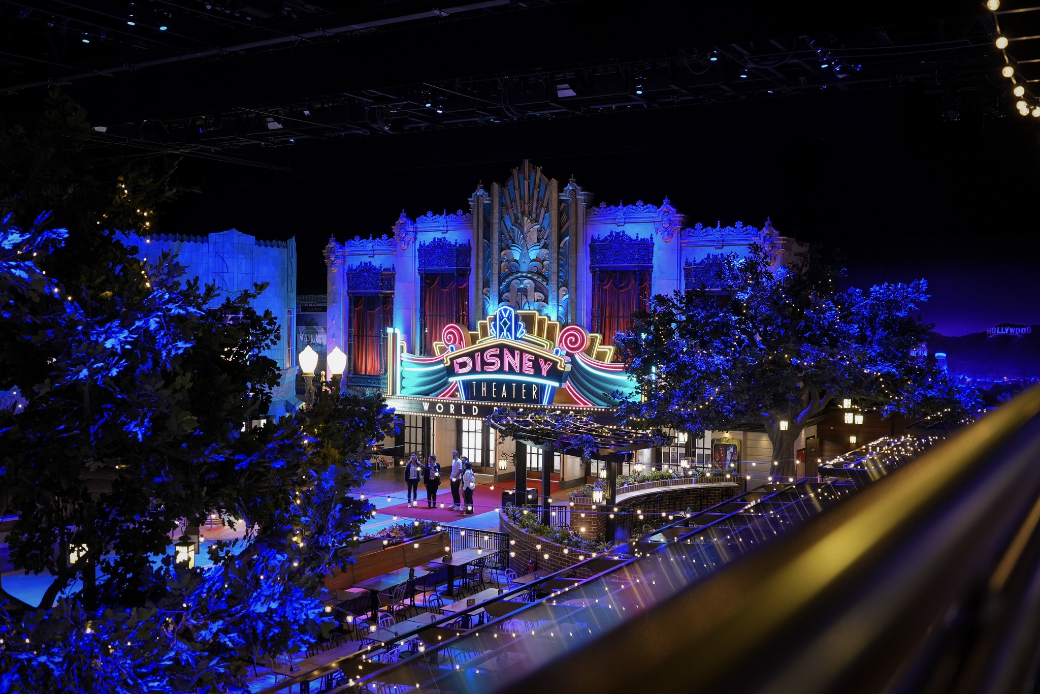 Transformatie Disneyland Paris: World Premiere is geopend en neemt gasten mee naar het hart van een Hollywood filmpremière